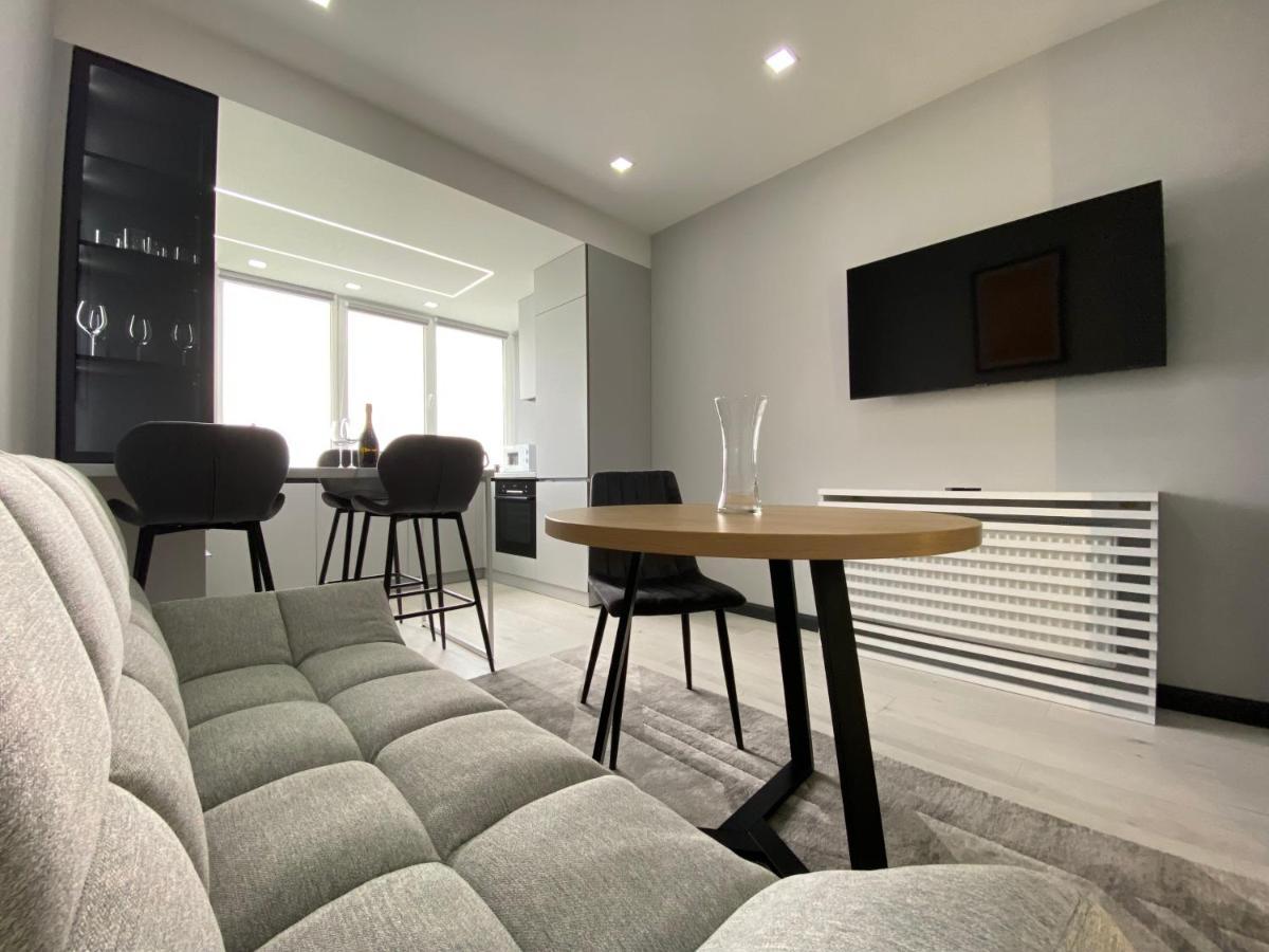Minimalist Style Apartment With Best Location Kişinev Dış mekan fotoğraf